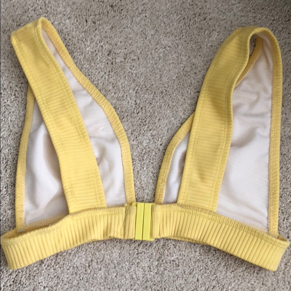 ASOS yellow bikini - Picture 3 of 5